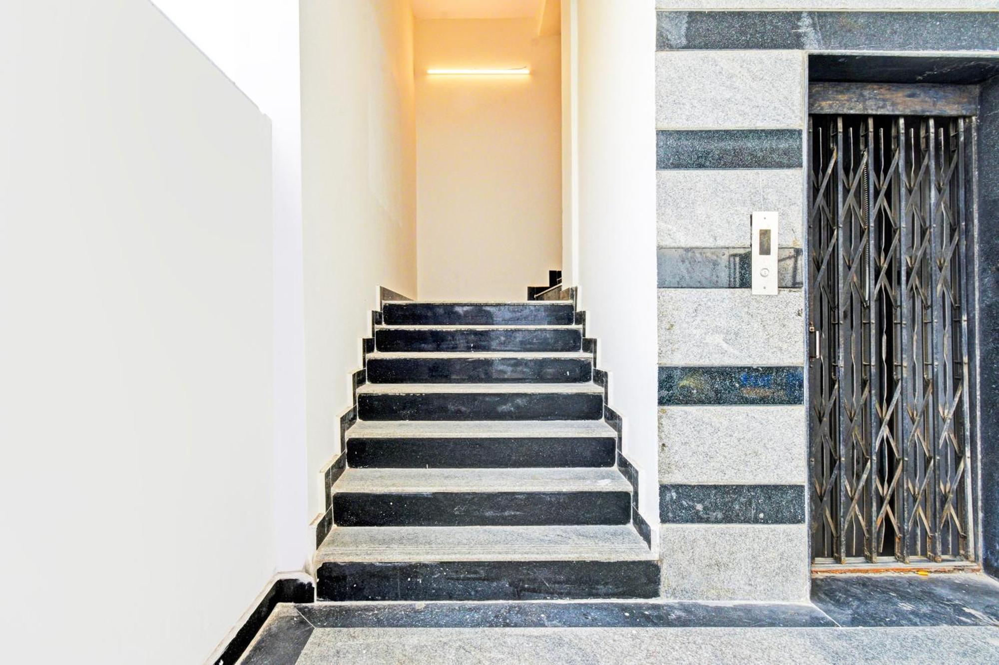 Hotel O Malani Inn Haydarabad Dış mekan fotoğraf