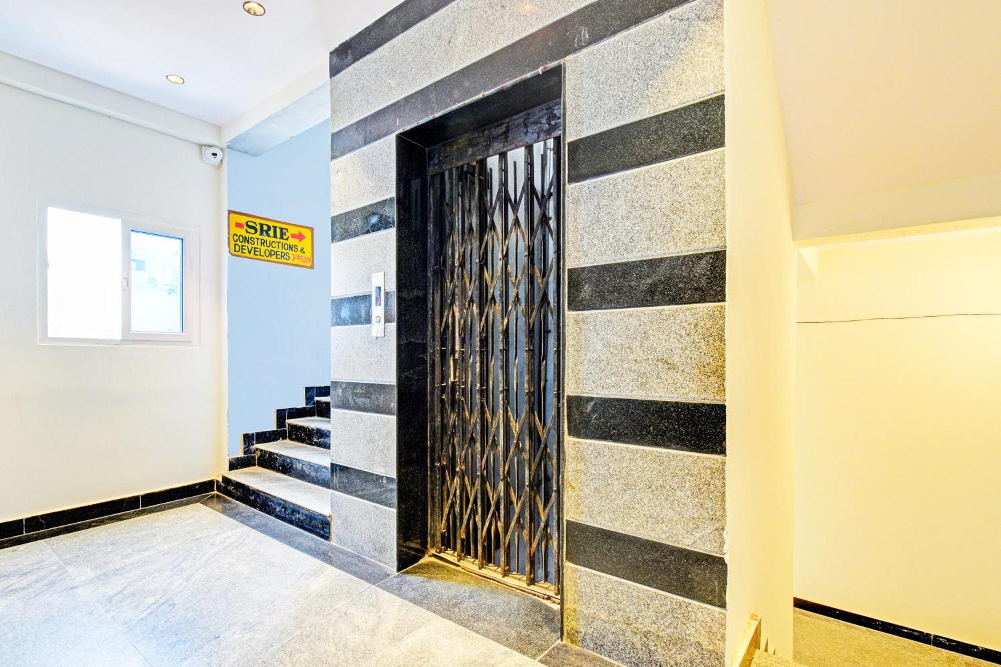 Hotel O Malani Inn Haydarabad Dış mekan fotoğraf